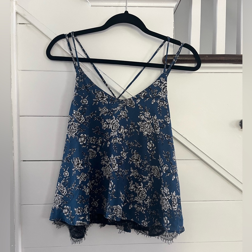 Chelsea28 Blue and Black Floral Top (S)